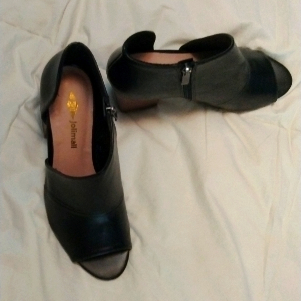 Size 7 womens